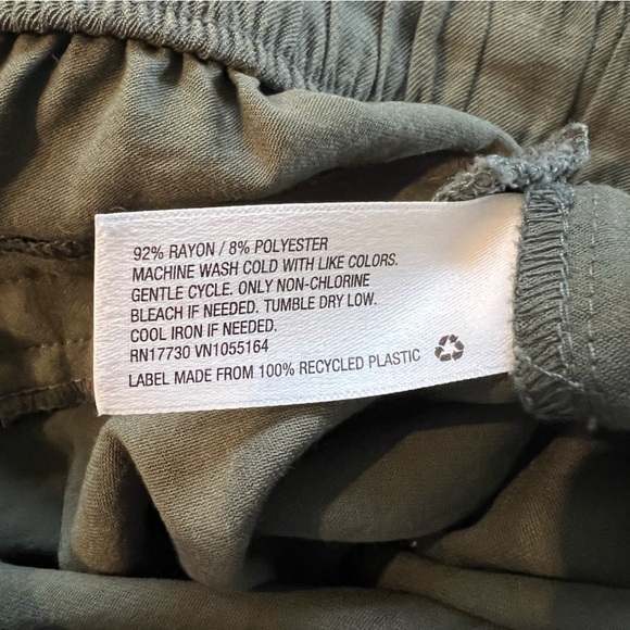 A New Day-Women's High-Rise Pleat Front Shorts - Olive, Size: M - Picture 8 of 11